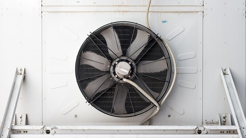 maintenance to reduce risks and prevention of air conditioning damage